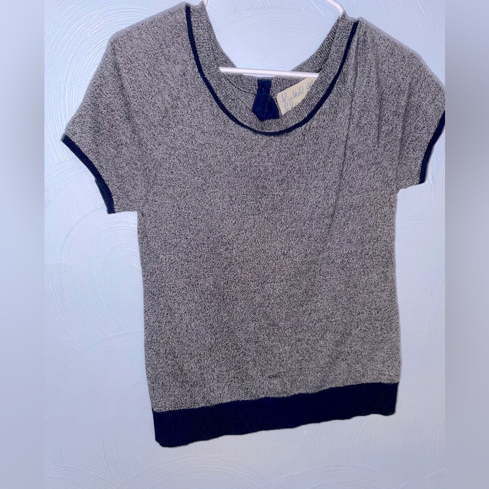 Gray and Black Women's Crew Neck Sweater
